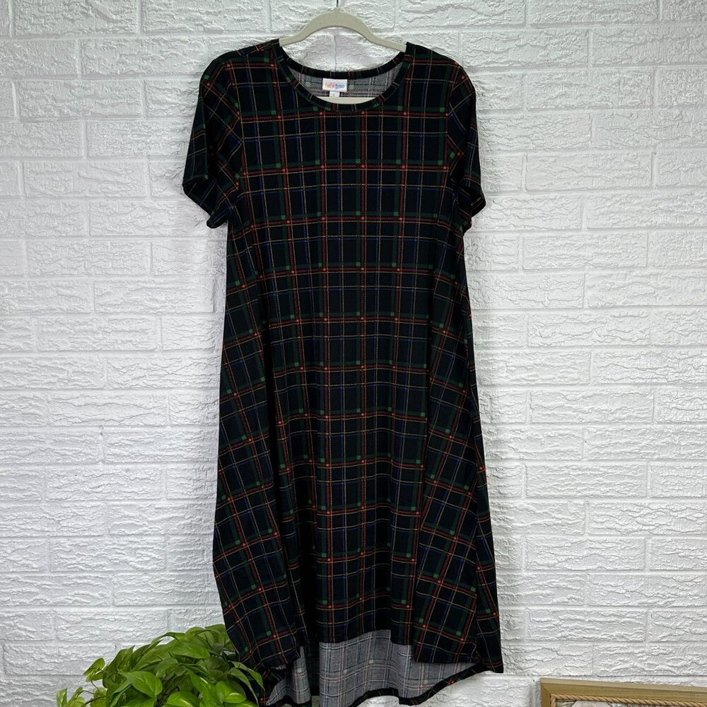 Lularoe Carly dress plaid green red short sleeve
